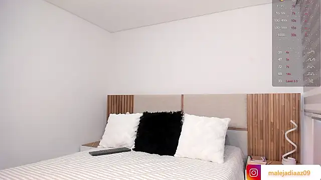 MalejaDiaz  online show from 02/24/26, 06:20