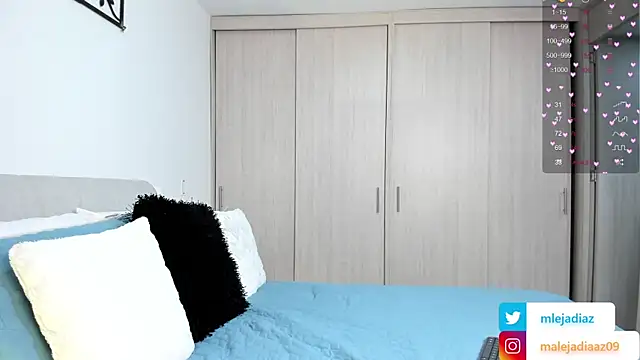 Snapshot of MalejaDiaz_ chatting on 03/15/25, 03:27 MalejaDiaz online show from 03/15/25, 03:27