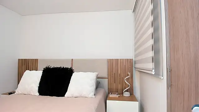 MalejaDiaz  online show from 04/02/26, 10:55