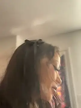 yummyrina online show from 05/16/26, 04:39