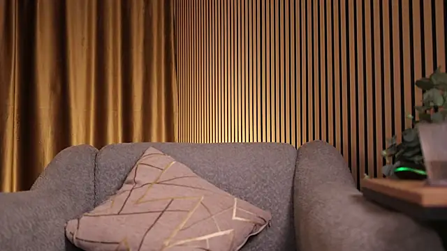 AnnittaStar online show from 10/20/25, 02:24