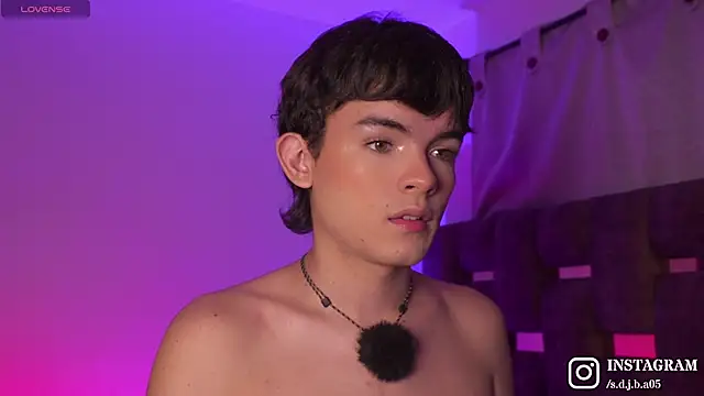 Angelo 018 online show from 11/18/25, 06:28