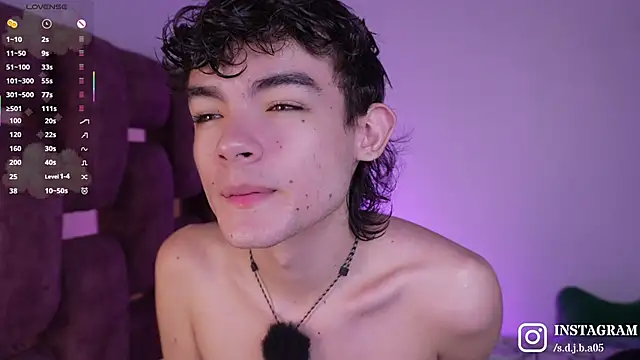 Angelo 018 online show from 04/09/26, 03:19