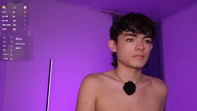 Angelo 018 online show from 04/13/26, 02:48