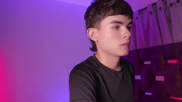 Angelo 018 online show from 10/09/25, 06:36