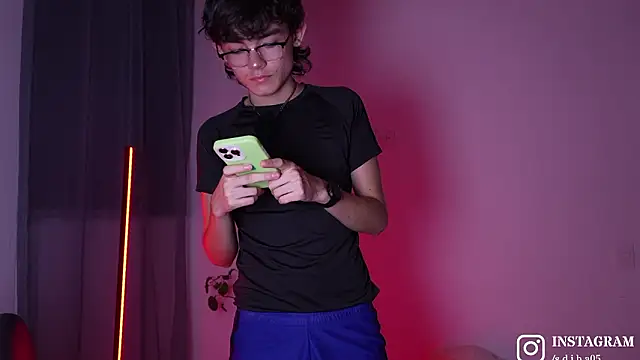 Angelo 018 online show from 02/05/26, 02:18