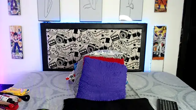 Rihana14 online show from 12/03/25, 09:47