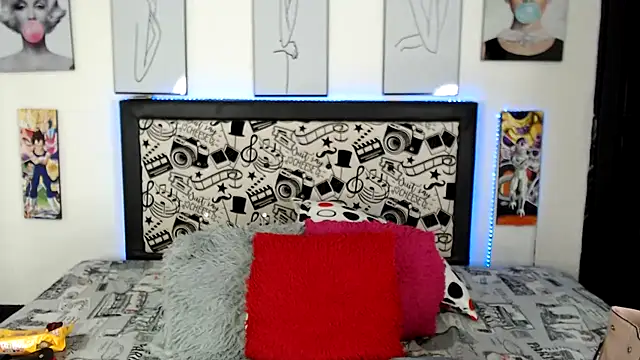 Rihana14 online show from 03/27/26, 10:43