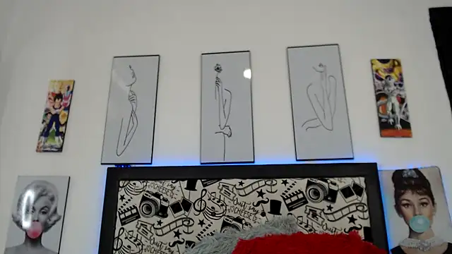 Rihana14 online show from 05/16/26, 07:57