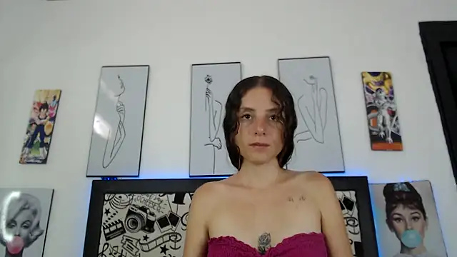 Rihana14 online show from 05/22/26, 08:40