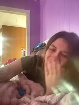 itzcheyduh online show from 10/07/25, 02:40