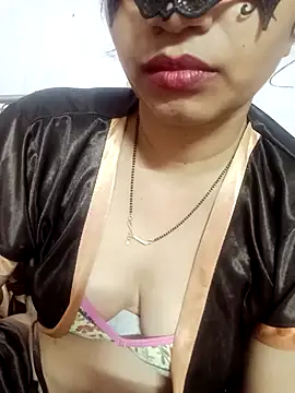 Snapshot of Hotanita99 chatting on 09/27/25, 06:03 Hotanita99 online show from 09/27/25, 06:03