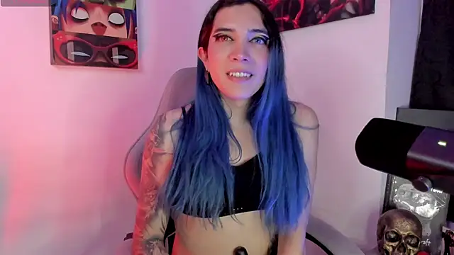 sofi pretty uwu- online show from 07/04/26, 04:08