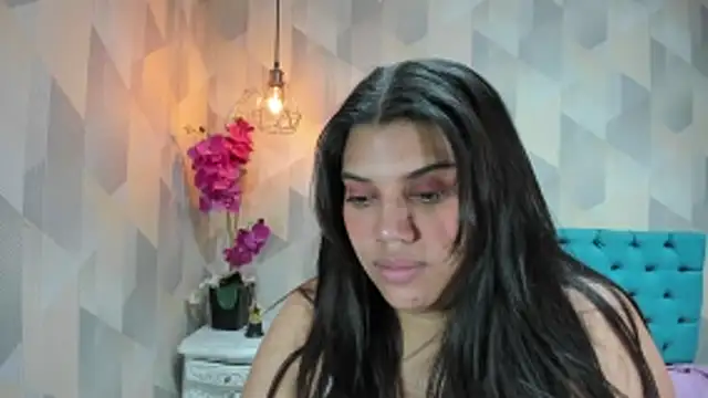 LindaBreeS online show from 05/31/26, 03:45