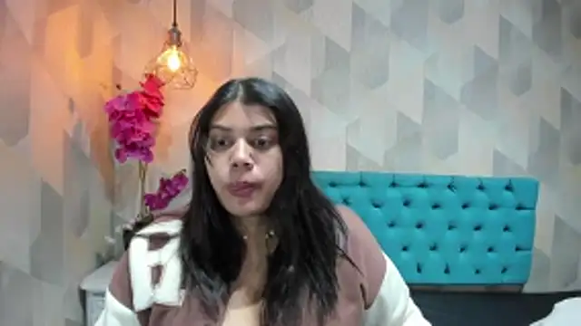 LindaBreeS online show from 03/08/26, 03:04