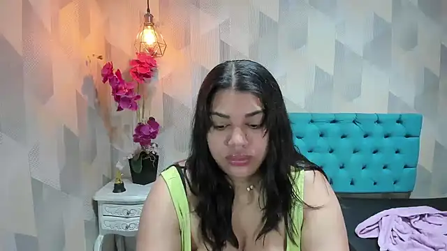 LindaBreeS online show from 03/01/26, 03:34