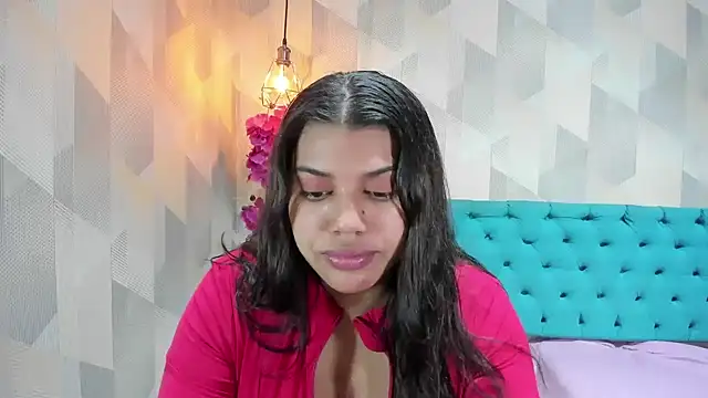 LindaBreeS online show from 06/09/26, 02:18