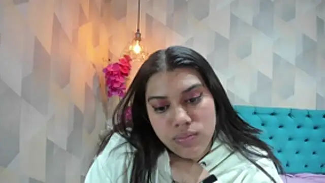 LindaBreeS online show from 06/11/26, 02:25