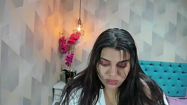 LindaBreeS online show from 07/03/26, 03:46