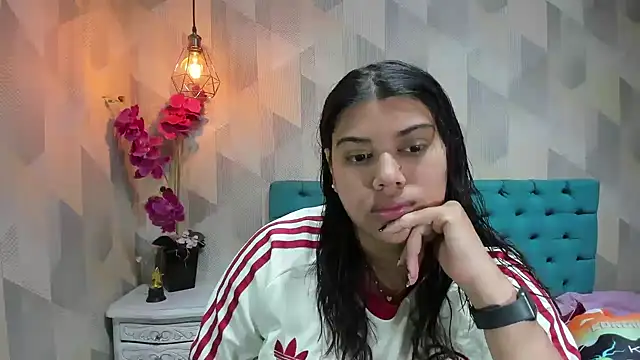LindaBreeS online show from 03/29/26, 01:57