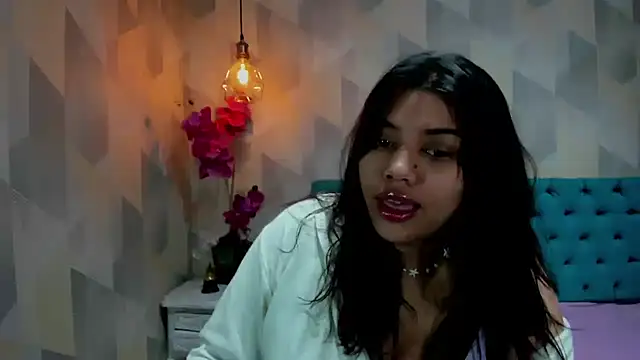 LindaBreeS online show from 03/23/26, 03:01