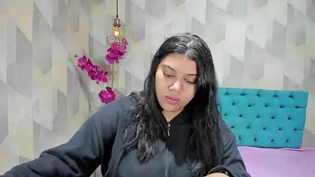 LindaBreeS online show from 10/14/25, 01:12