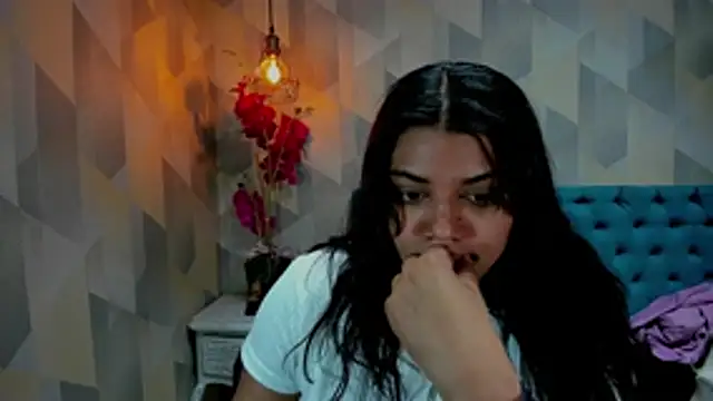 LindaBreeS online show from 03/07/26, 04:56