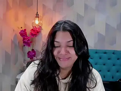 LindaBreeS online show from 11/22/25, 01:32