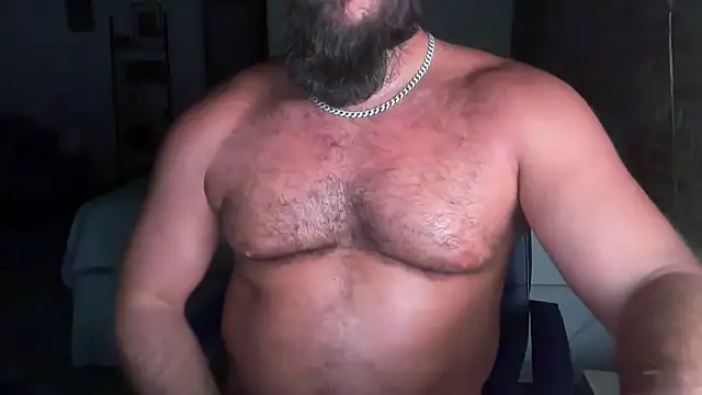 Snapshot of Barebackheat chatting on 09/25/25, 02:17 Barebackheat online show from 09/25/25, 02:17