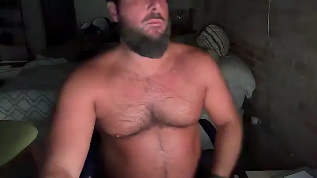 Snapshot of Barebackheat chatting on 07/14/26, 03:55 Barebackheat online show from 07/14/26, 03:55