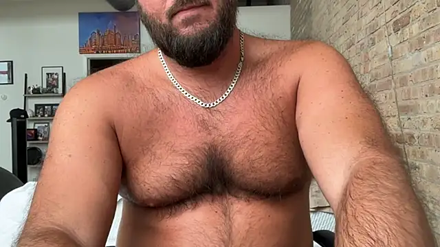 Snapshot of Barebackheat chatting on 06/09/26, 12:17 Barebackheat online show from 06/09/26, 12:17
