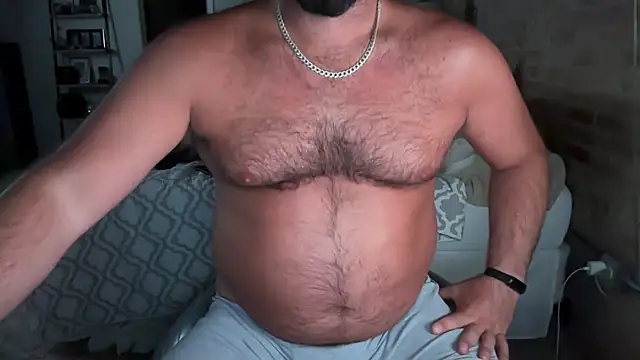 Snapshot of Barebackheat chatting on 06/11/26, 04:53 Barebackheat online show from 06/11/26, 04:53