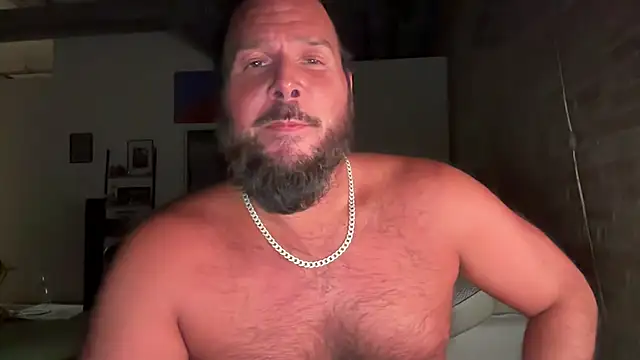 Snapshot of Barebackheat chatting on 07/18/26, 04:32 Barebackheat online show from 07/18/26, 04:32