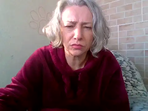 Lorie Carrie online show from 01/12/26, 10:22