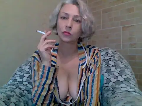 Lorie Carrie online show from 10/09/25, 08:48