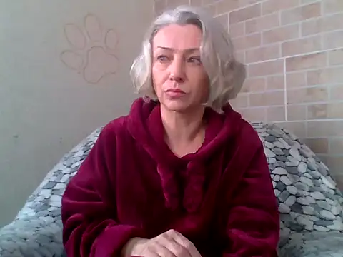 Lorie Carrie online show from 01/14/26, 10:19