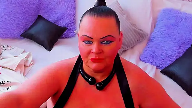 Snapshot of MilanaBiegert chatting on 02/21/25, 07:23 MilanaBiegert online show from 02/21/25, 07:23