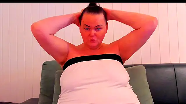 MilanaBiegert online show from 01/10/26, 09:26