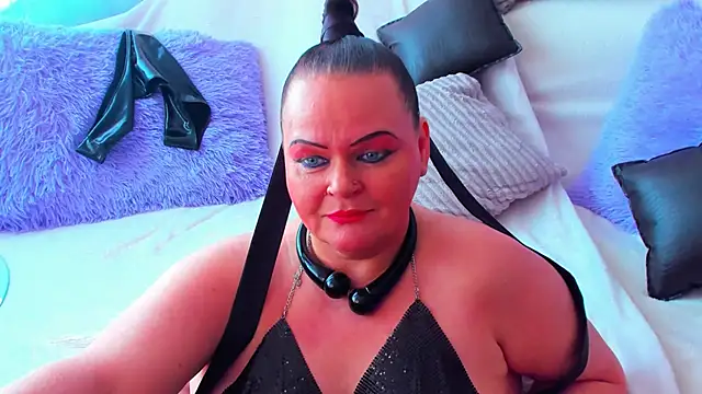 Snapshot of MilanaBiegert chatting on 03/19/25, 10:11 MilanaBiegert online show from 03/19/25, 10:11