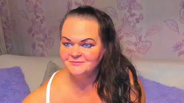 Snapshot of MilanaBiegert chatting on 09/27/25, 08:15 MilanaBiegert online show from 09/27/25, 08:15