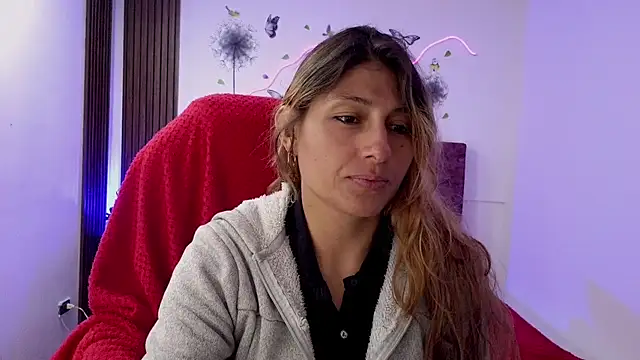 elena detroya online show from 10/24/25, 12:37