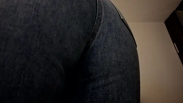 almma shy online show from 10/29/25, 02:16