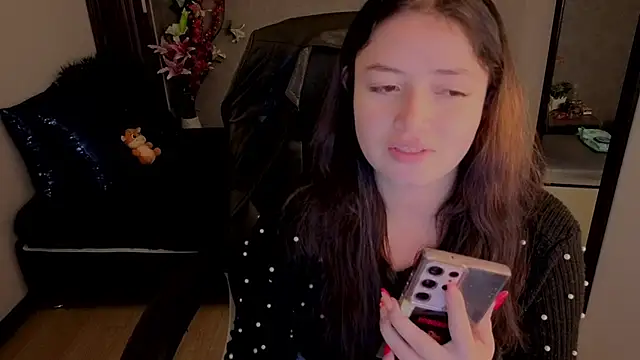 almma shy online show from 10/21/25, 01:21