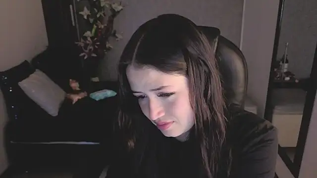 almma shy online show from 11/14/25, 01:15