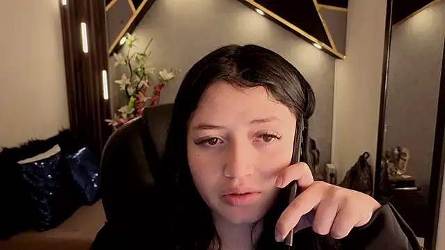 almma shy online show from 12/03/25, 01:43