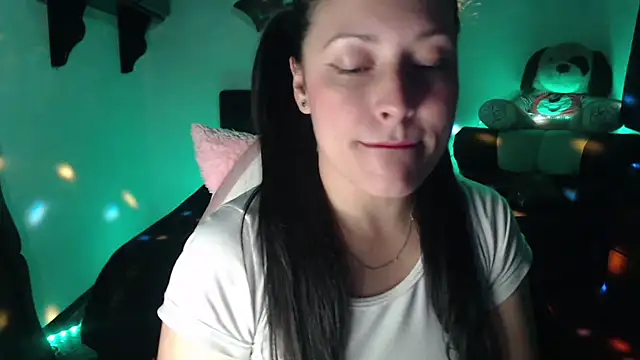 Allisonnlopez online show from 12/05/25, 08:28