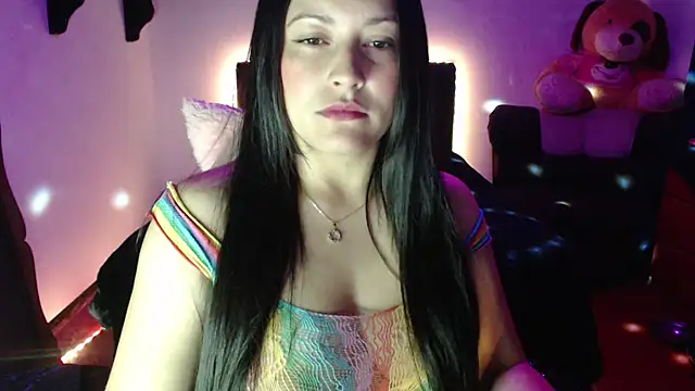 Allisonnlopez online show from 02/03/26, 09:31