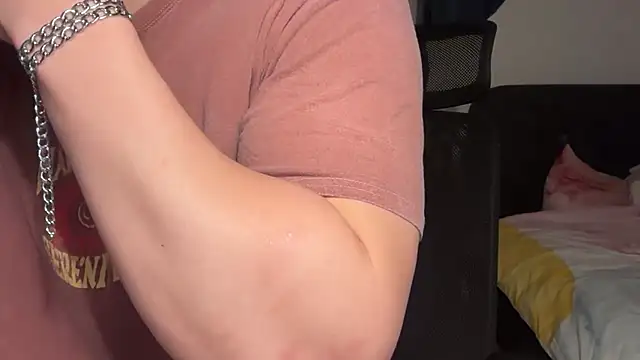 jungcock3210 online show from 12/02/25, 03:36