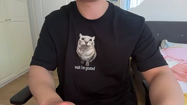 jungcock3210 online show from 03/19/26, 01:00