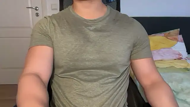 jungcock3210 online show from 11/10/25, 10:31